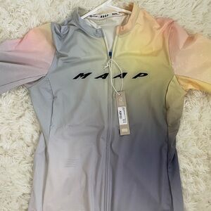 MAAP Gradient Cycling Jersey - Pastel Ombre NWT Womens XL